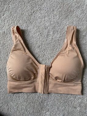 Miracle bamboo bra front close L